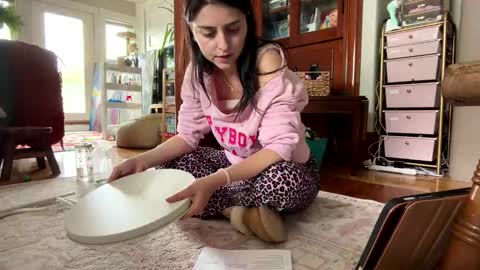 esimaralda online show from May 23, 4:14 pm