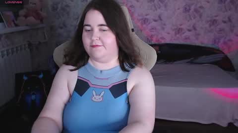 estelle_hicks online show from May 23, 7:54 pm