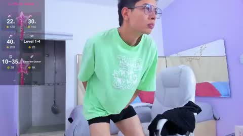 ethan12_ online show from June 25, 3:36 am