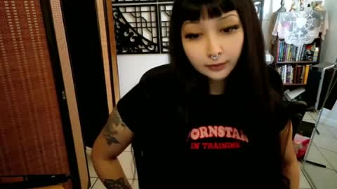 etherealhazy online show from July 25, 11:13 pm