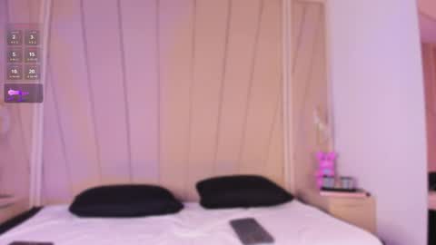 eva_kingsford online show from May 8, 12:11 pm