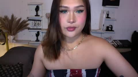 Queen Eva Mazikeen online show from June 28, 7:43 pm