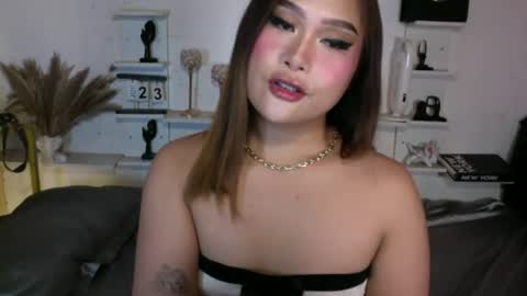 Queen Eva Mazikeen online show from June 25, 8:47 pm