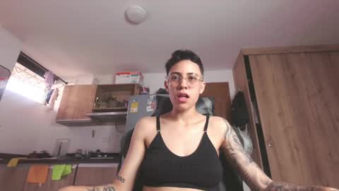 Eva cute online show from May 28, 1:09 pm