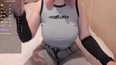 Eva online show from May 5, 1:06 pm