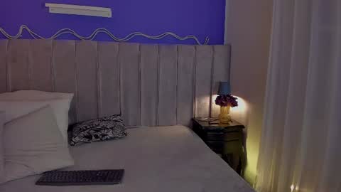 julieth online show from June 17, 7:52 pm
