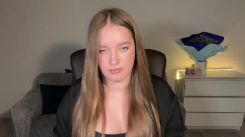 Eva online show from May 14, 8:40 pm
