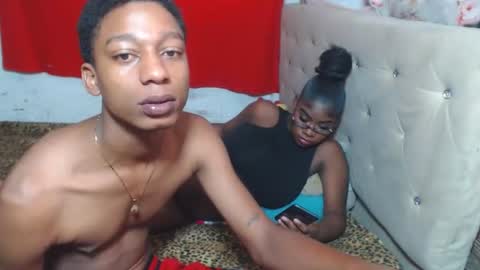 Eva And Emmanuel online show from July 6, 3:03 pm