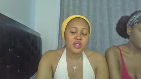 exotic_cutiee online show from May 28, 10:13 am