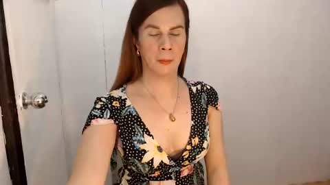 exoticbabes online show from July 20, 10:50 am