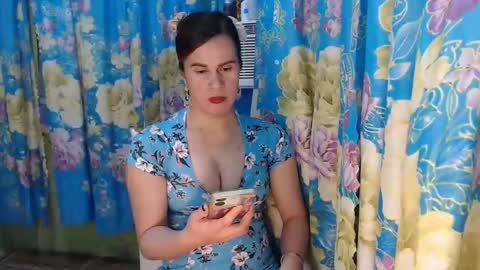 exoticbabes online show from May 19, 5:14 am