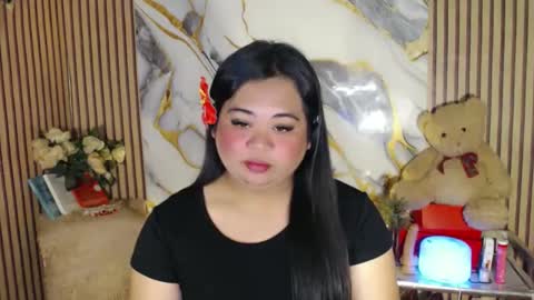 SHANTAL MARIE online show from June 3, 2:44 pm