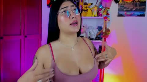 Emily online show from May 4, 12:22 pm