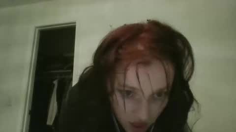 fantasycreampuff666 online show from May 25, 4:40 am