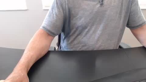 USAUSA online show from May 6, 1:28 pm