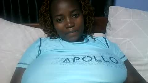 firegal02 online show from June 26, 5:13 am