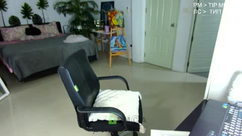 Flexy Cat online show from May 26, 2:56 pm