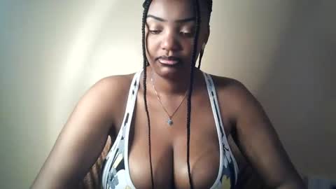 flirtymimie online show from July 7, 7:56 am