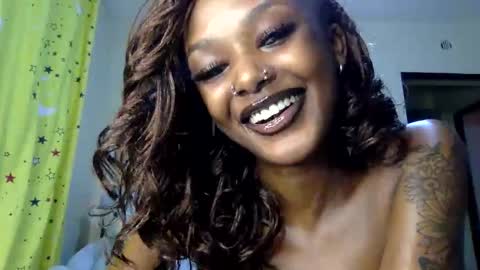 sheery online show from May 11, 4:04 pm