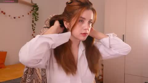 Eliza online show from June 2, 6:59 am