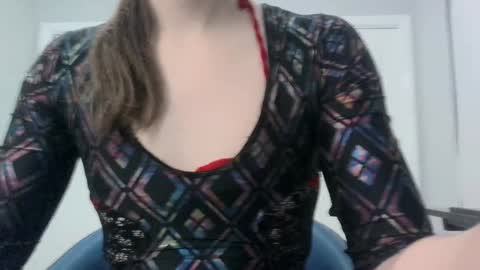 Florally  Mille Bun online show from January 26, 12:54 pm