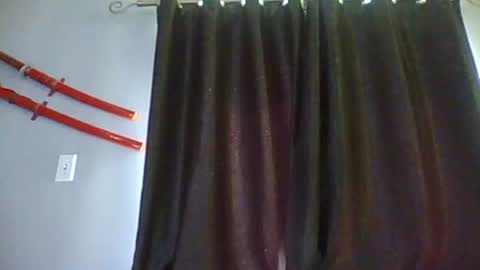 fouraide42 online show from August 7, 1:42 pm