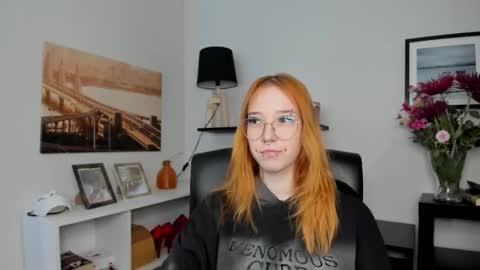 Sonya online show from May 18, 5:24 am