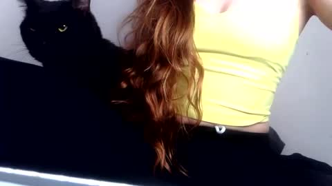 francescafey online show from May 29, 2:09 am