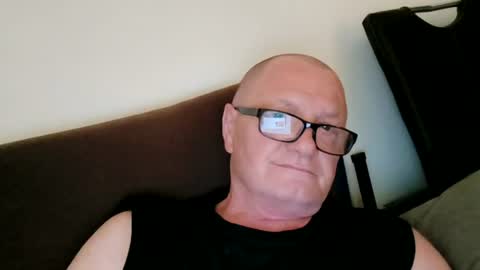 Wolfi online show from June 24, 6:09 am