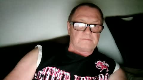 Wolfi online show from July 26, 6:44 am