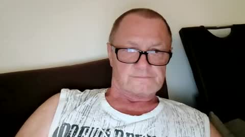 Wolfi online show from July 16, 7:11 am