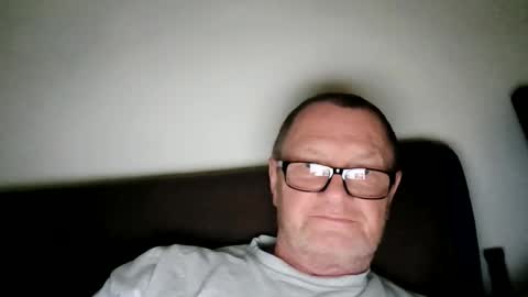 Wolfi online show from June 10, 9:52 am