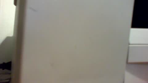 fredbo33 online show from July 17, 9:33 am