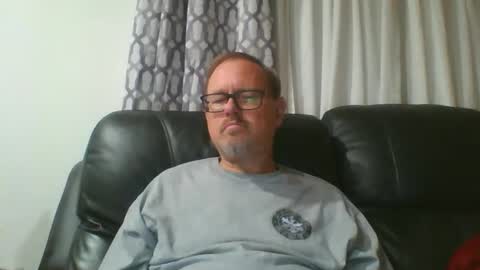 Just  Fred online show from May 1, 6:18 am
