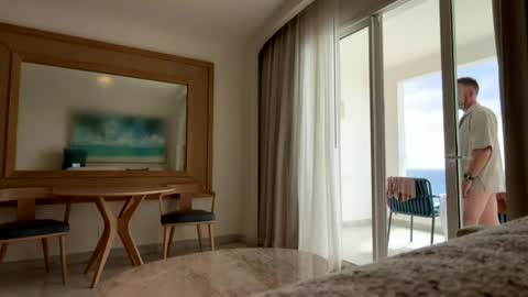 Freddy online show from June 23, 8:48 pm