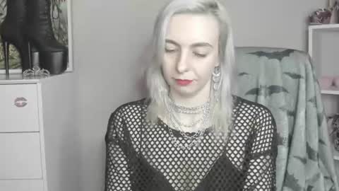 Anne online show from July 15, 10:31 am
