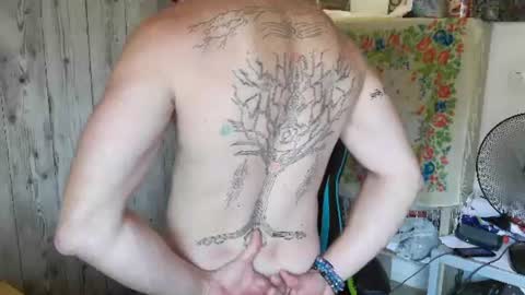 French Horny Bibs online show from July 15, 10:31 am