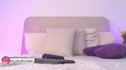 gaby foxster online show from July 27, 7:17 am