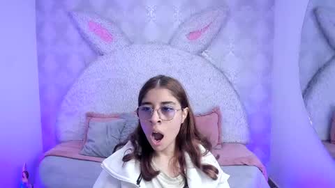 Gaby online show from June 4, 7:53 pm