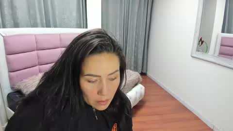 gabriela online show from July 8, 10:08 am