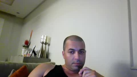genteldevil online show from August 2, 12:56 am