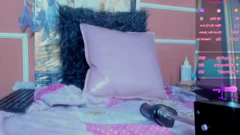 georgina_astor online show from May 11, 4:04 pm