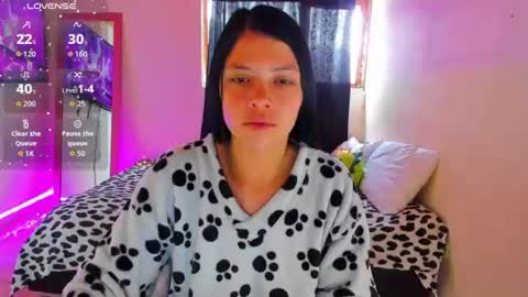 giaaaa   online show from July 5, 2:24 pm