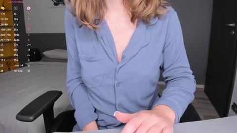 gigihadd online show from June 1, 11:33 am