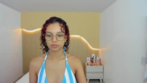  G I A N A  online show from June 19, 1:06 pm