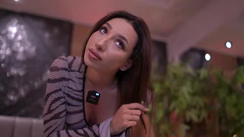 Gina online show from May 15, 8:38 pm