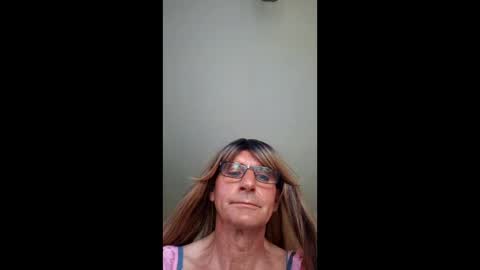 gino070 online show from June 1, 6:53 pm