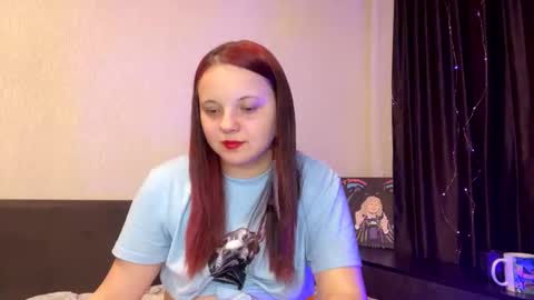 girl_shy07 online show from June 1, 6:20 pm