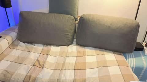 Girlfriend online show from May 5, 9:31 pm