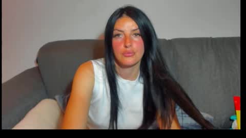 Casandra online show from June 2, 8:00 pm